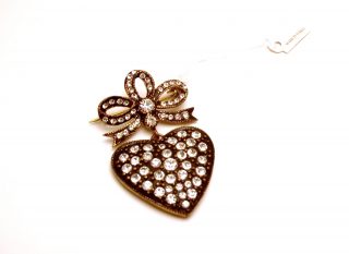 Kalpli Fiyonk Elmas Montür Broş Sevgiliye Hediye